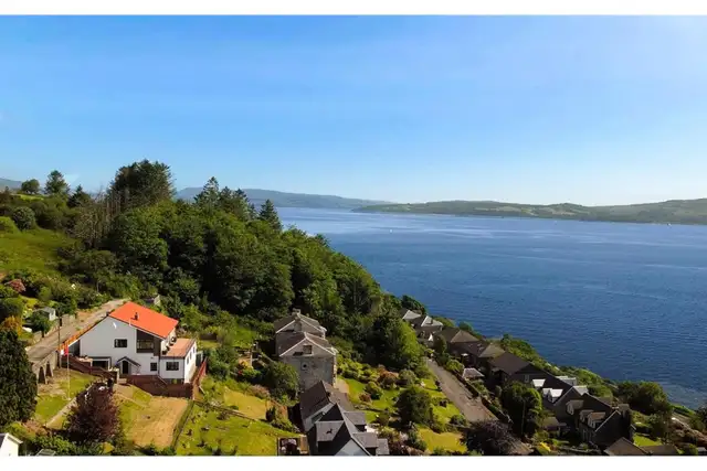 Crow Cottage, Knockamillie Terrace, Innellan, Dunoon, PA23 7SZ