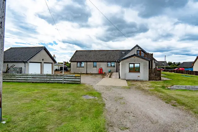 Allandale Lein Road, Fochabers IV32 7NW
