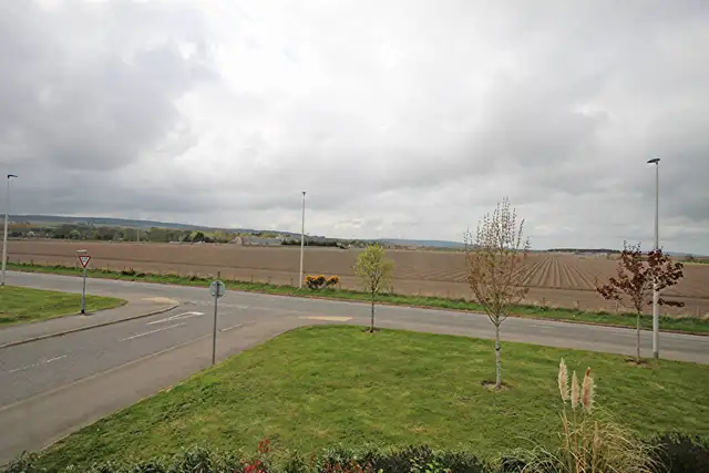 1 Seafield Circle