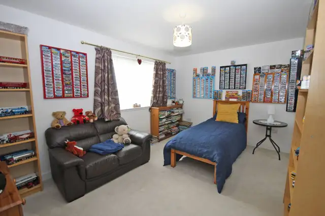 1 Seafield Circle