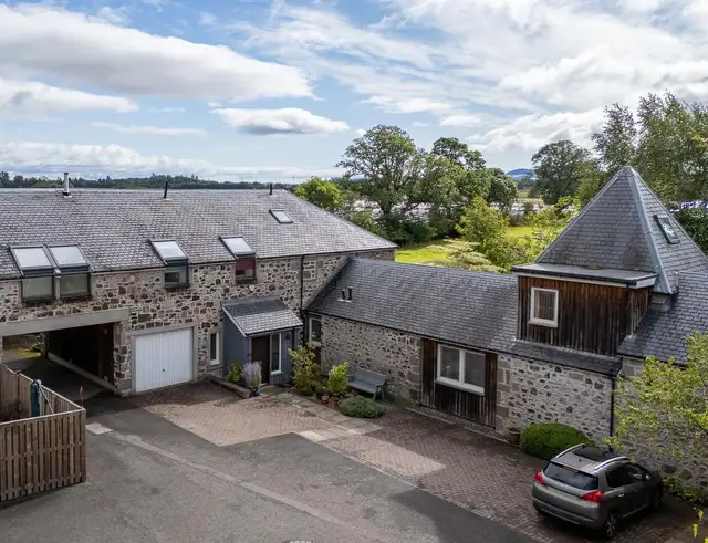 7 Glencarse Home Farm Steadings, Glencarse, Perth, Perth and Kinross, PH2 7LF