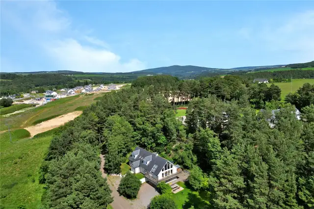 Mingarry, Aberlour, Moray, AB38 9LT