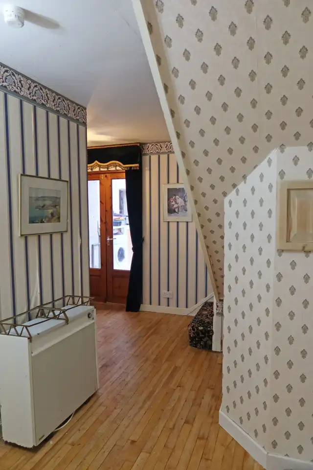 Hall