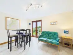 18 Lodge Lane, High Burnside, Aviemore