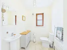 18 Lodge Lane, High Burnside, Aviemore