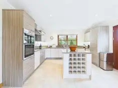 18 Lodge Lane, High Burnside, Aviemore