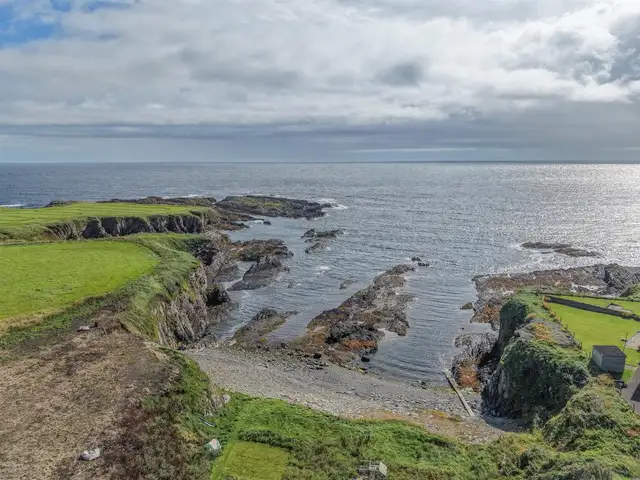 Mowat Place, Papigoe, Wick, KW1 4RE
