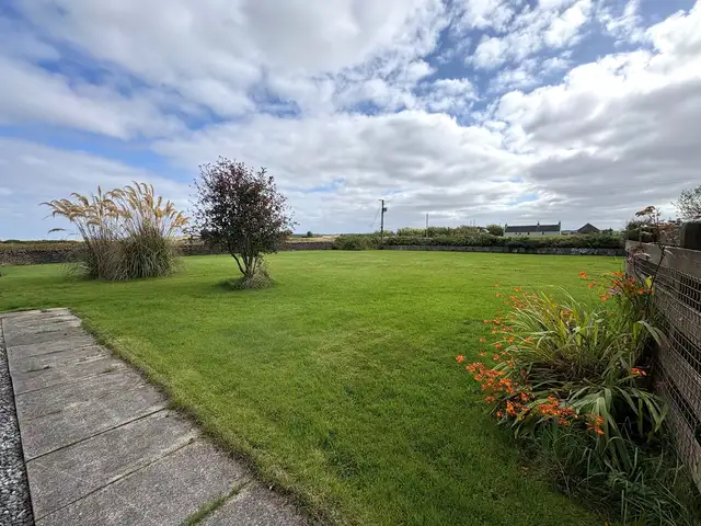Burn Road, Scarfskerry, Thurso, Highland. KW14 8XT
