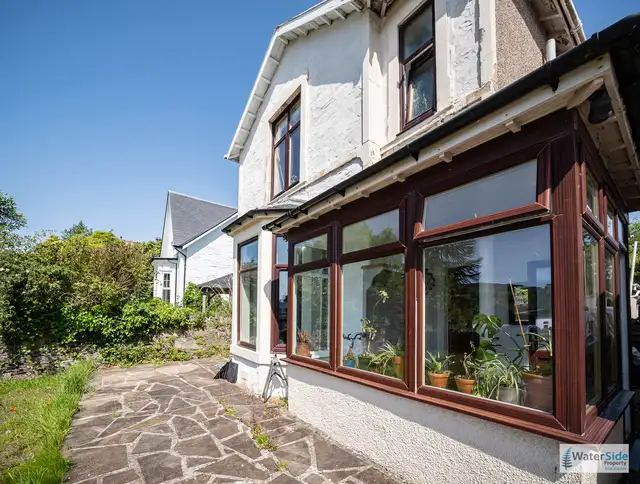 Murray Villa, 122 Auchamore Road, Dunoon