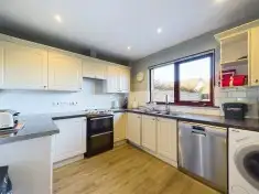 14 Ionad Macaonghais, Aviemore