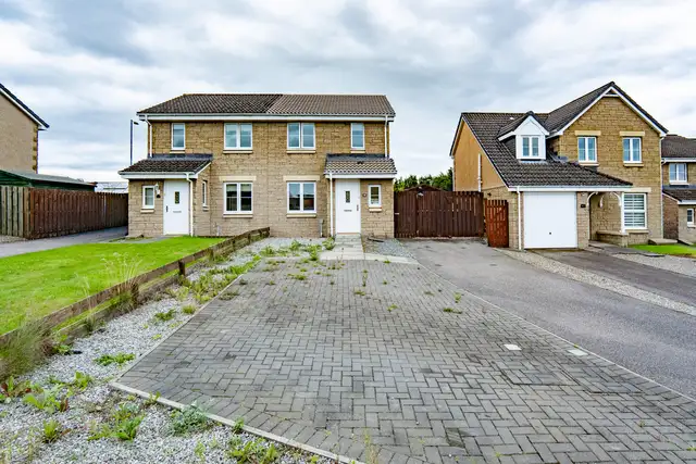 46 Dellness Park, Inverness IV2 5HF