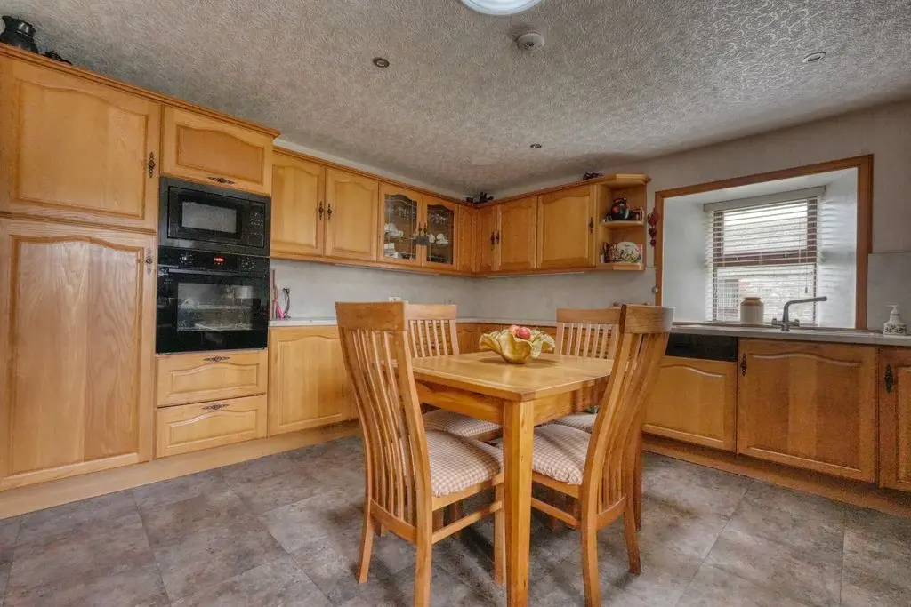57 George Street Halkirk KW12 6YE