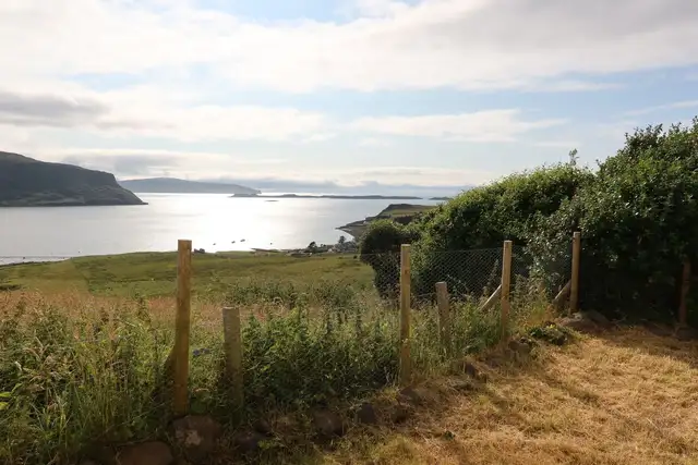 12 Lochbay, Waternish, Isle of Skye, IV55 8GD