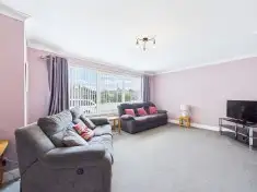 1 Muirton, Aviemore