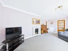 1 Muirton, Aviemore