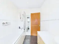 1 Muirton, Aviemore