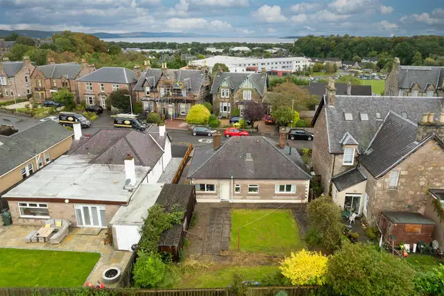 35A Crown Drive, Crown, Inverness, IV2 3QQ