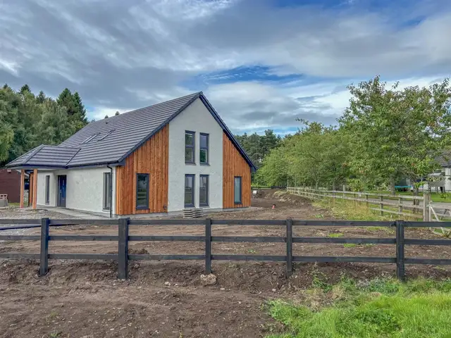 Smithfield, Culbokie, Ross-shire, IV7 8LA