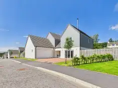 9 Anderson Grove, Kincraig, Kingussie