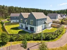 9 Anderson Grove, Kincraig, Kingussie