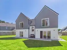 9 Anderson Grove, Kincraig, Kingussie