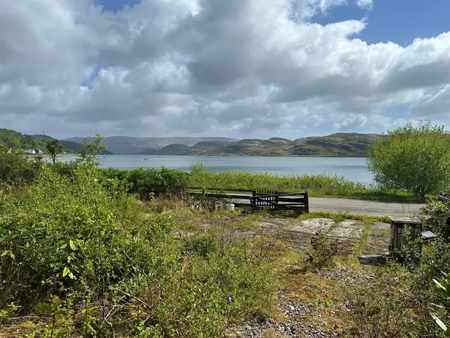 Shady Tree, Shore Road, Tighnabruaich