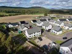6 Pinefield, Carrbridge
