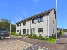 6 Pinefield, Carrbridge