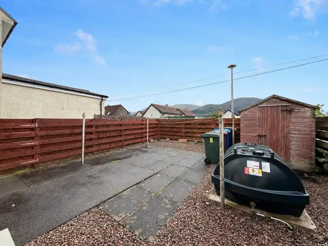 8 Glen Nevis Road, Caol, Fort William, PH33 7EW