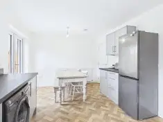 15 Pinefield, Carrbridge