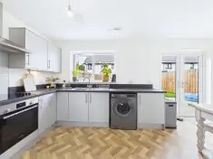 15 Pinefield, Carrbridge