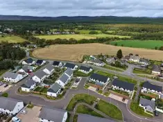 15 Pinefield, Carrbridge