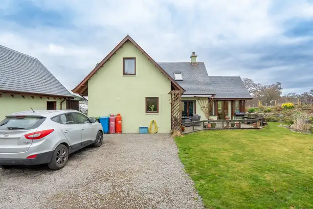 1 The Paddock Kincardine, Ardgay IV24 3DJ