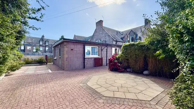 Ardgour, 8 , Montague Row, Inverness, IV3 5DX