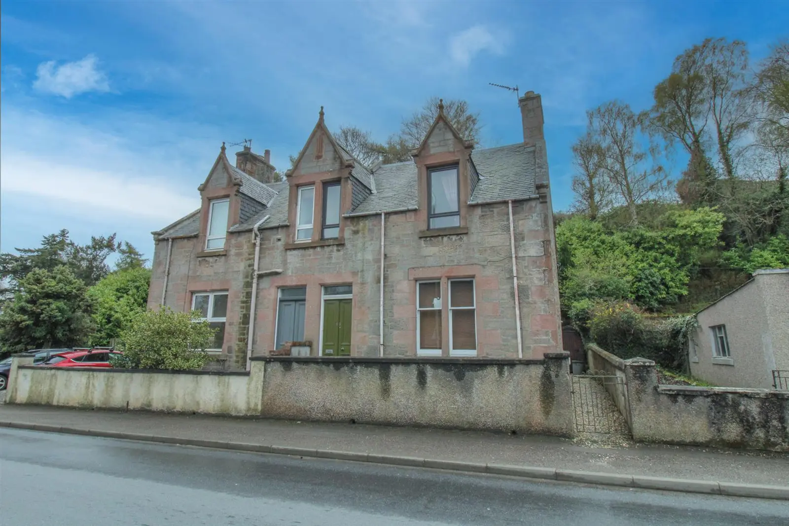 High Street, Clachnaharry, Inverness, IV3 8RB