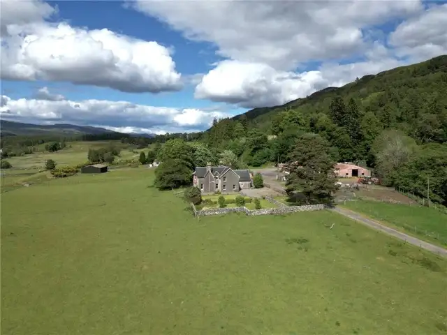 Glen Buck Estate, Aberchalder, Invergarry, Highland, PH35 4HN