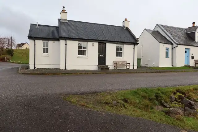 Burnside, Duirinish, Kyle of Lochalsh IV40 8BE