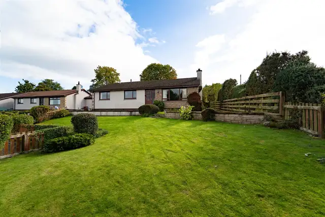 2 Burn Brae Terrace, Westhill, Inverness, IV2 5HD