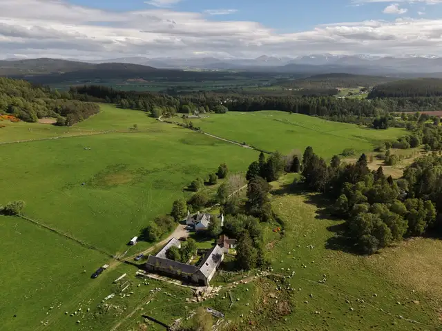 Upper Finlarig Steading, Dulnain Bridge, Grantown-on-Spey