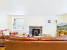Livet Cottage, Birnie's Lane, Tomintoul