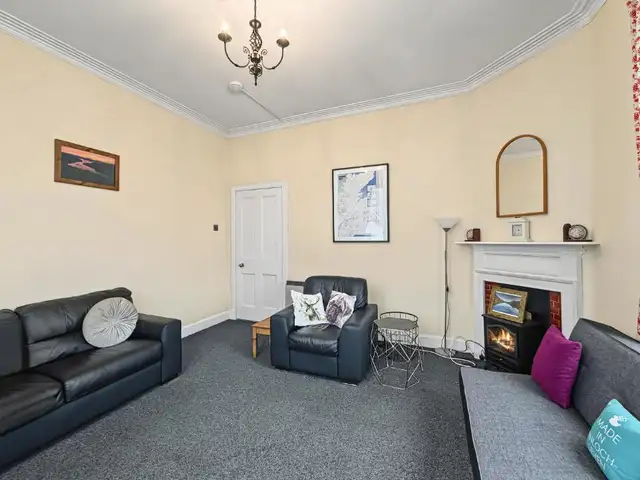 Flat 2, Stevenson Terrace, Leven Road, Kinlochleven, PH50 4RP