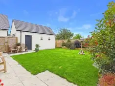 White Peaks, 13 Lairig Ghru View, Aviemore