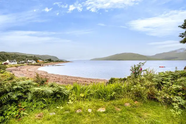 Tigh-Na-Creig, Quarry, Glenelg, Kyle, Inverness-Shire, IV40 8JT