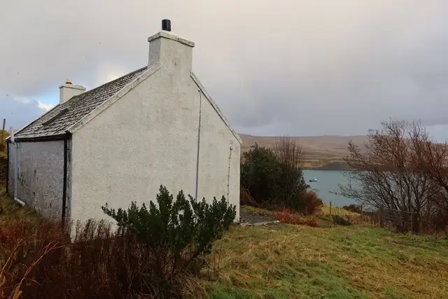 Rowan Tree Cottage, 7 Lower Milovaig, Glendale, Isle of Skye IV55 8WR