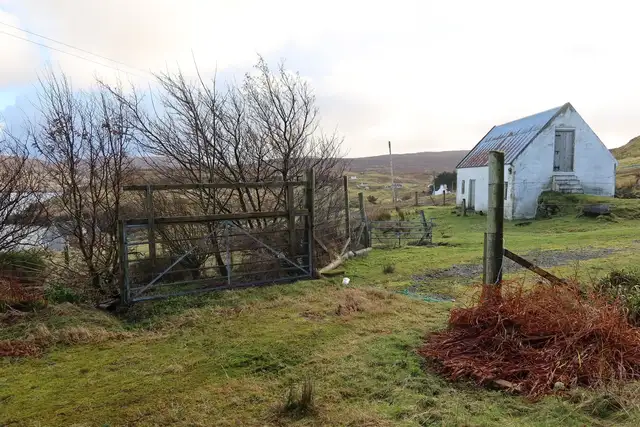 Rowan Tree Cottage, 7 Lower Milovaig, Glendale, Isle of Skye IV55 8WR