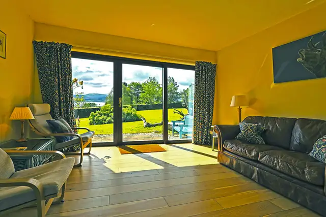 Glenmore House, Glenmore, Acharacle, PH36 4JG