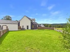 20 Farm Road, Aviemore