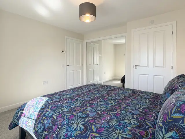 Nasmith Crescent, Elgin
