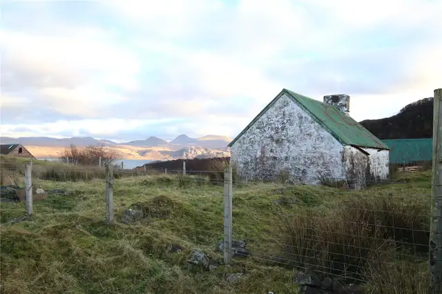 Plot at Arrina, Arinacrinached, Strathcarron, IV54 8XU