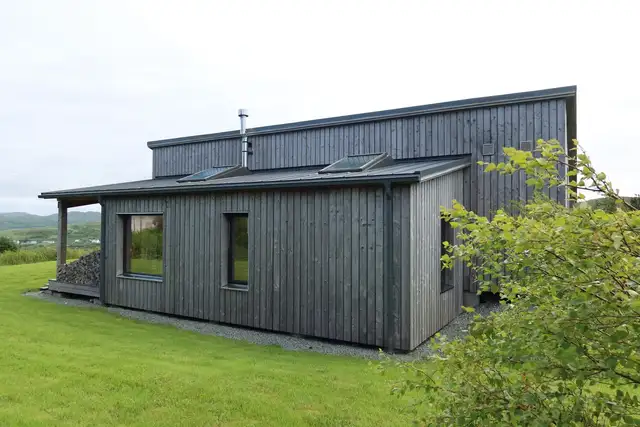 Sailors Cabin, 10A Fiscavaig, Carbost, Isle of Skye, IV47 8SN